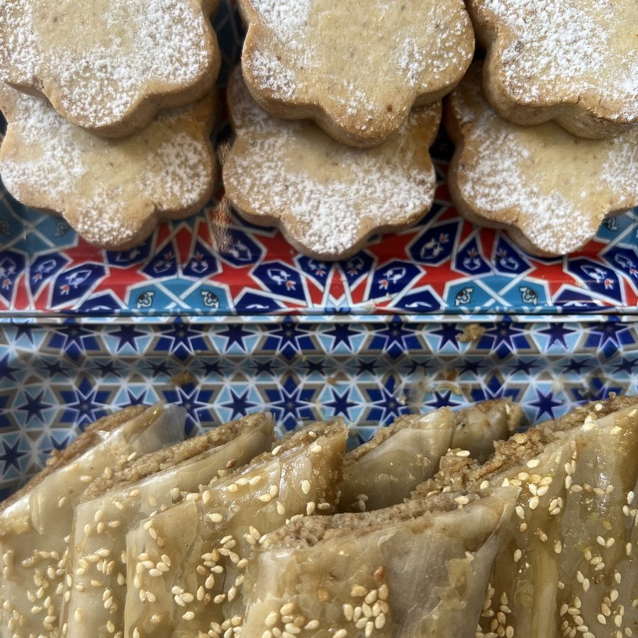 Arabic pastry on a hand-painted tile tray